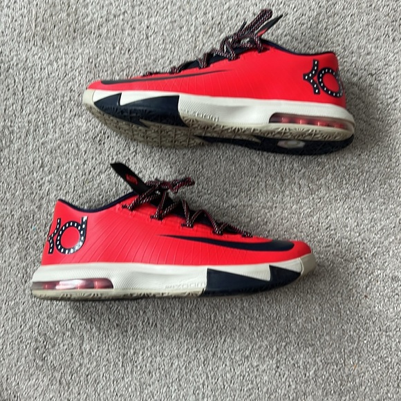 Gently Worn Sz 10 KD 6 “DC” No Box Soles like New worn rarely and inside only! - Picture 3 of 9